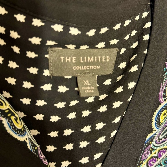 THE LIMITED - XL Women’s Paisley Print Long Sleeve Button-Up Collared Blouse. - Picture 6 of 7